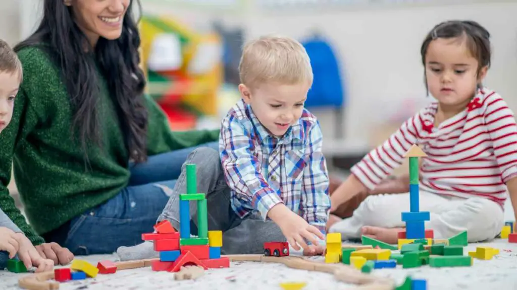 toddler playing (1)