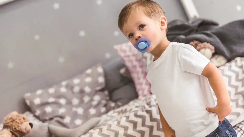 How Do You Know When To Stop Pacifier Use? Dad Gold