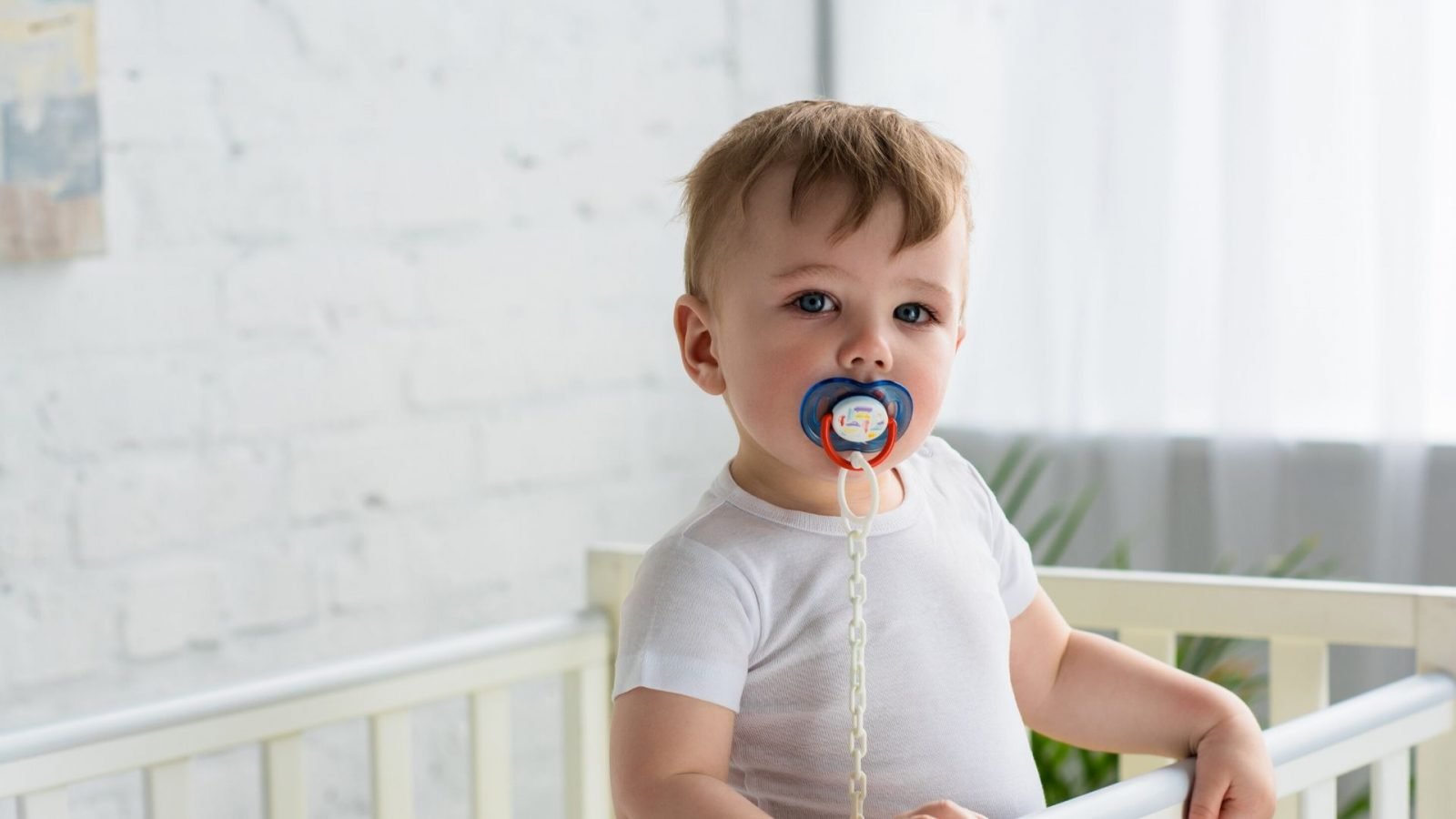 7 Awesome Pacifier Alternatives For Toddlers Dad Gold