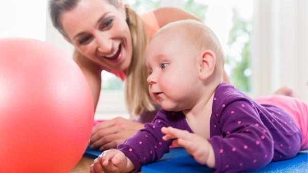 baby crawling because it is interesting