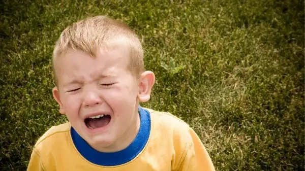 3 old old having temper tantrum