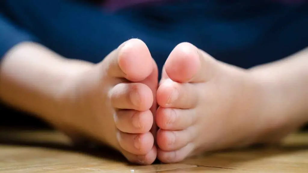 toddlers toes